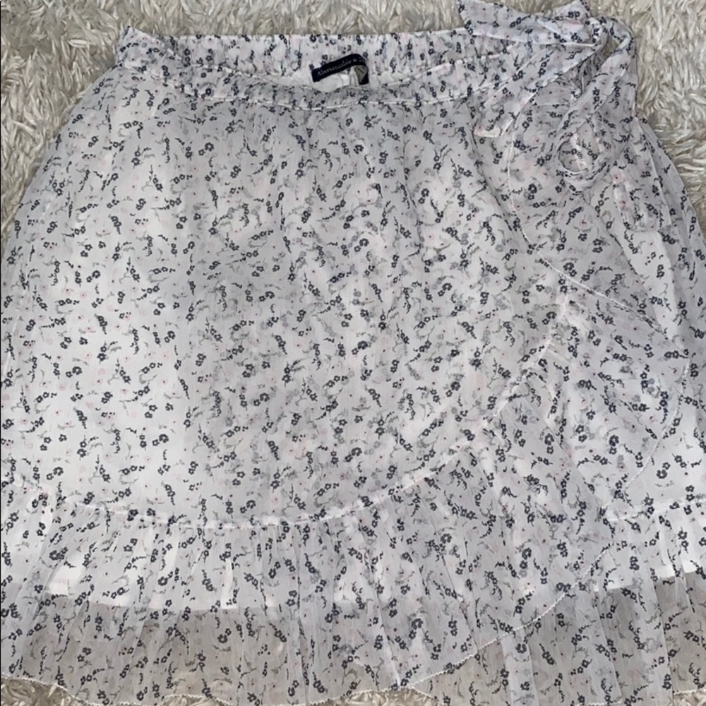 Abercrombie & Fitch wrap skirt